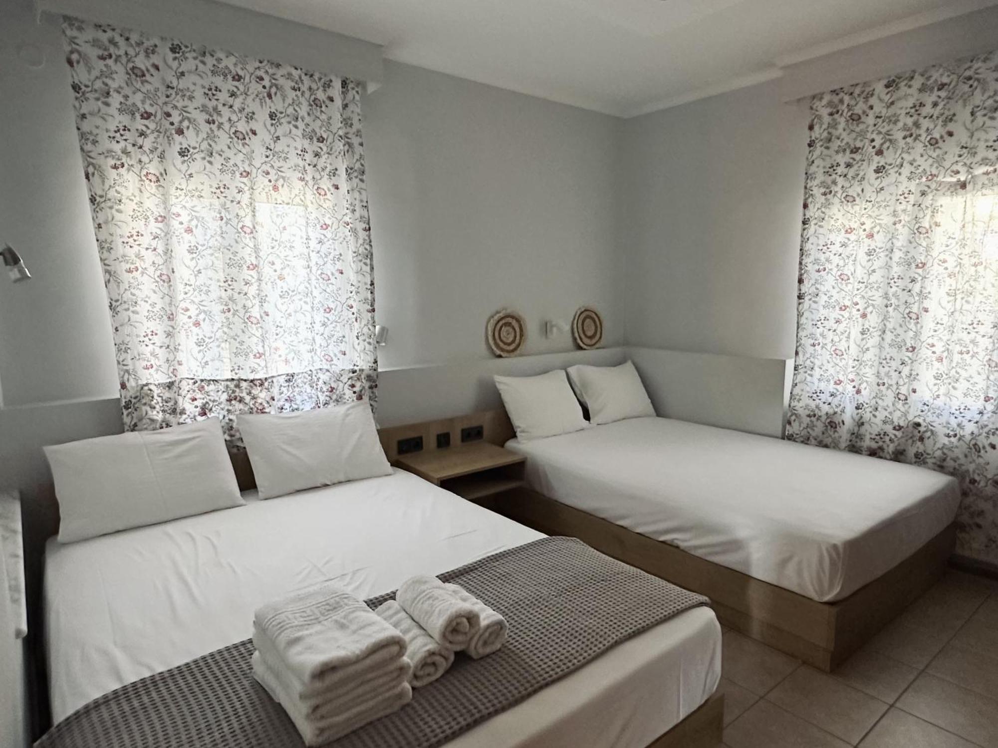 Anna Rooms Nea Vrasna Exterior photo