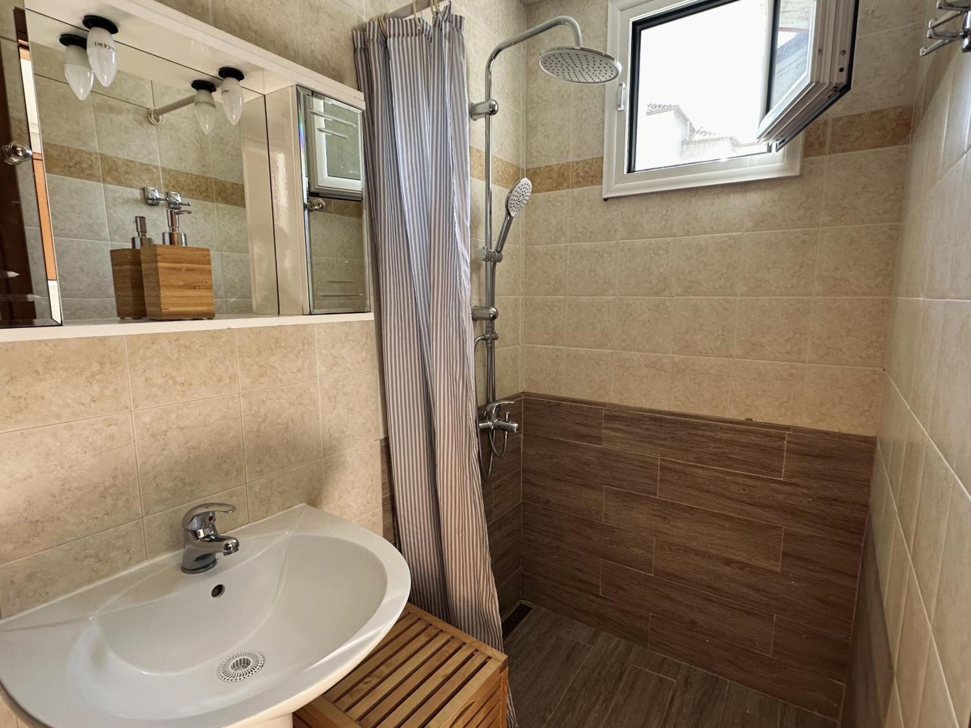 Anna Rooms Nea Vrasna Exterior photo